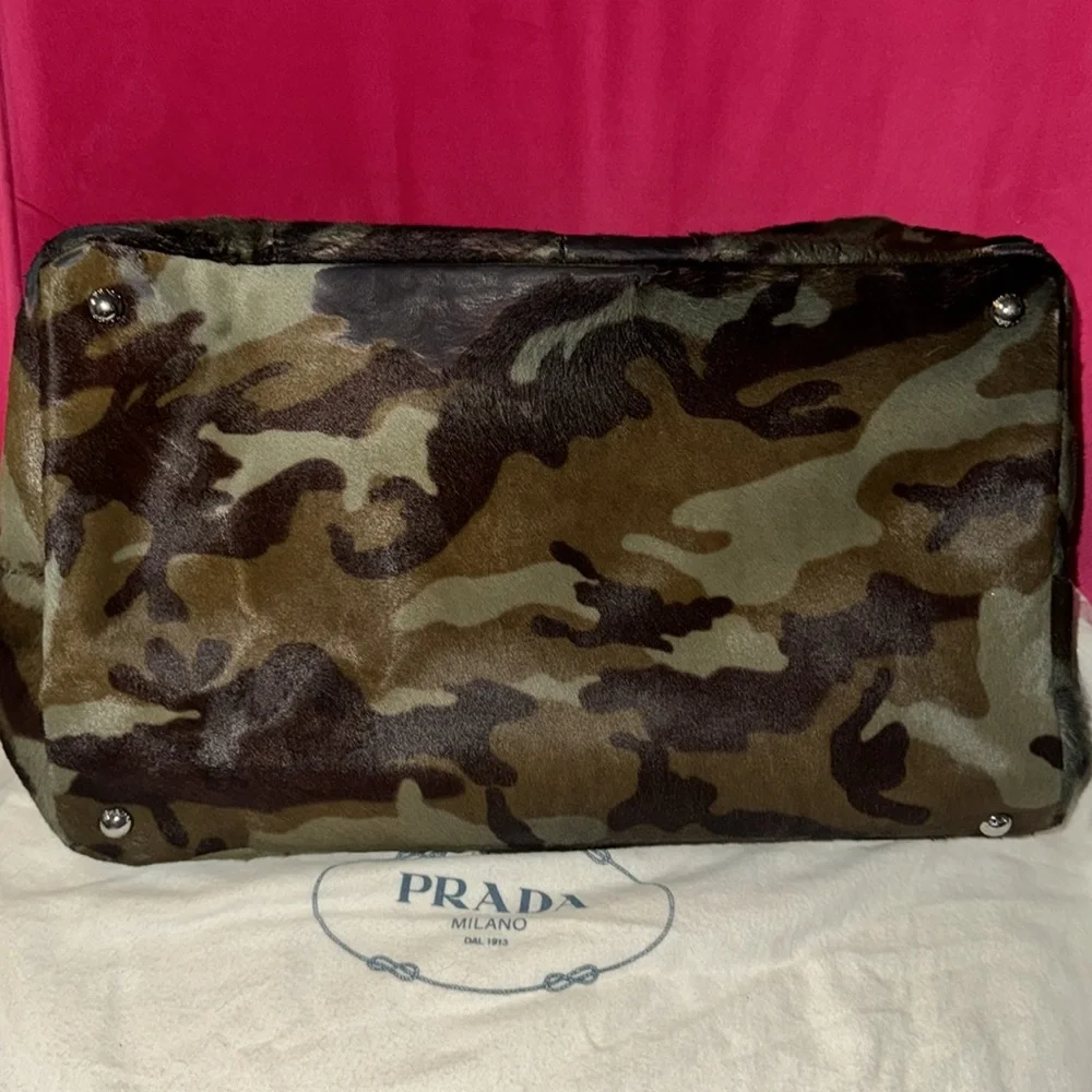 Prada stylish tote